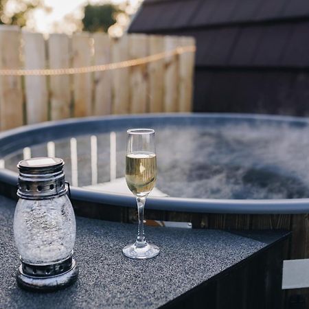 North Coast 9 Glamping 호텔 Capecastle 외부 사진